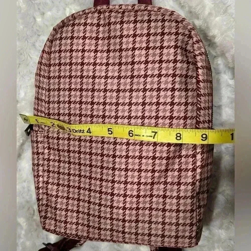 A New‎ Day Juniors Pink & Burgundy Plaid Zip Closure Adjustable Straps Backpack